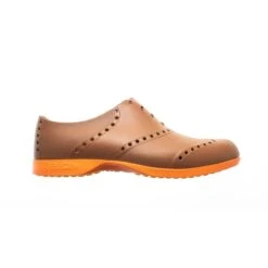 Men's Oxford Bright Spikeless Shoe - Brown/Bright Orange